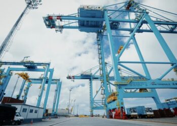 Governo de Pernambuco inaugura primeiro terminal de contêineres eletrificado da América Latina em Suape